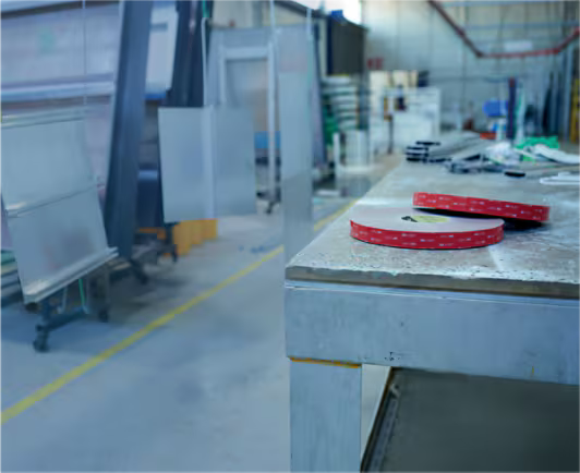 3M™ VHB™ Tape GPH-110GF, Grijs, 25 mm x 33 m, 1.1 mm