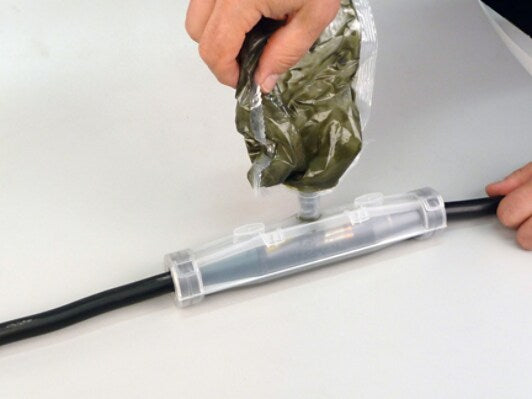 3M™ Scotchcast™ 92-NBA 5 Giethars-Lijnverbindingsmof, 0.6/1 kV, 4x 50 - 95, 5x 25 - 50 mm²