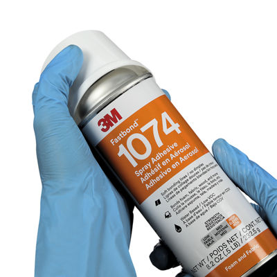 3M™ Fastbond™ Schuim- en textiellijm op waterbasis 1074, laag VOC-gehalte <6%, neutraal, nettogewicht 8,2 oz, 6 blikken/doos